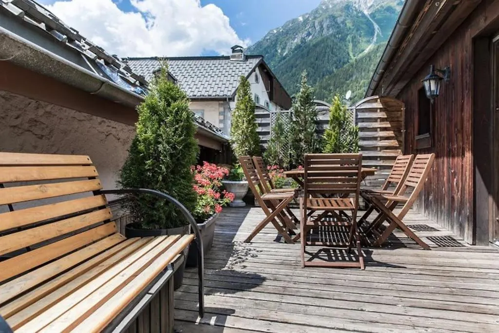 90M2 Hypercentre, Terrace, Next To Ski Lift Chamonix